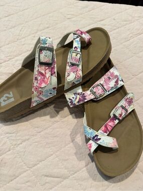Womens R2 Floral Strappy Sandals - Pink & white